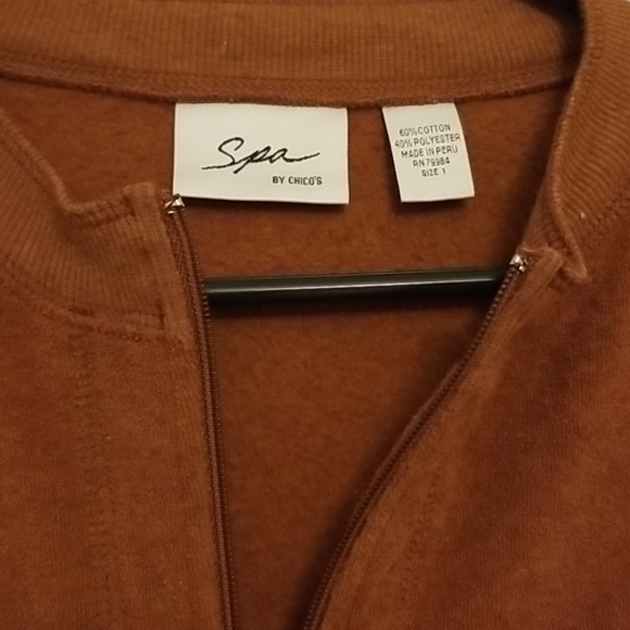 Burnt orange sweater - Picture 2 of 2